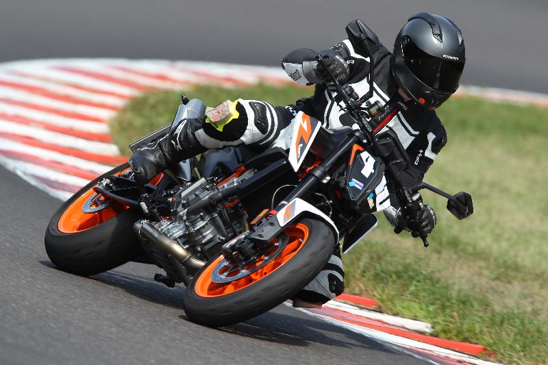Archiv-2020/31 16.08.2020 Plüss Moto Sport ADR/410
